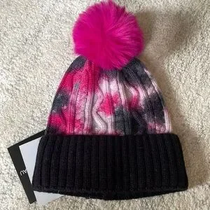 NWT Adrienne Landau Tie-Dye Beanie Kids Tie-Dye Beanie – San Diego Hat Company main image 4